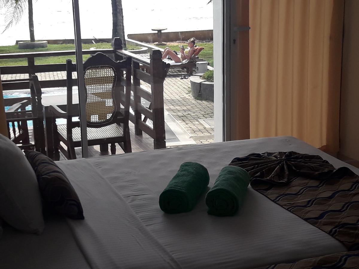 Miltons Beach Resort Unawatuna Ngoại thất bức ảnh