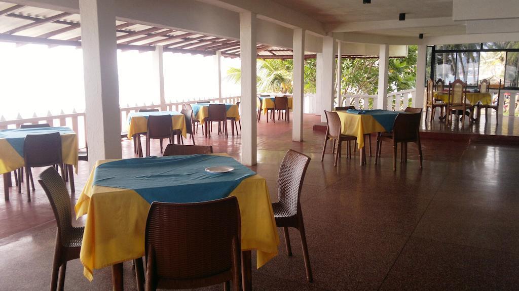 Miltons Beach Resort Unawatuna Ngoại thất bức ảnh